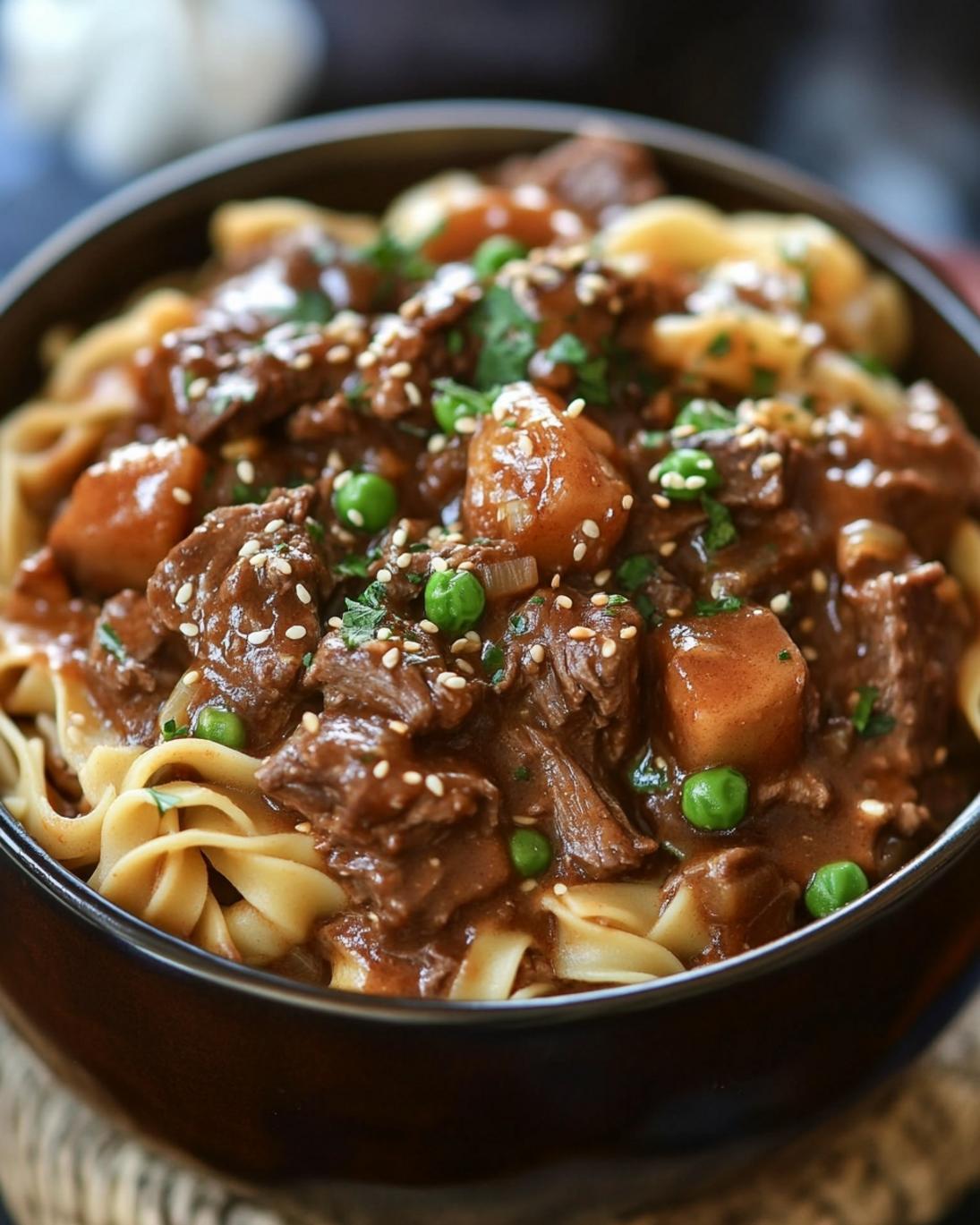 Tender Slow Cooker Beef and Noodles Recipe 1